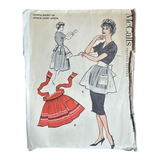 McCall's SAMPLE Misses' or Junior Short Apron Pattern - Size One Size